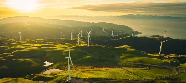 Modernizing Energy: Ensuring NERC CIP V5 Compliance with a Robust IAM Solution Modernizing Energy: Ensuring NERC CIP V5 Compliance with a Robust IAM Solution